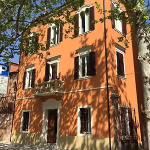 Гостевой дом Vittorio Veneto 25, Модена